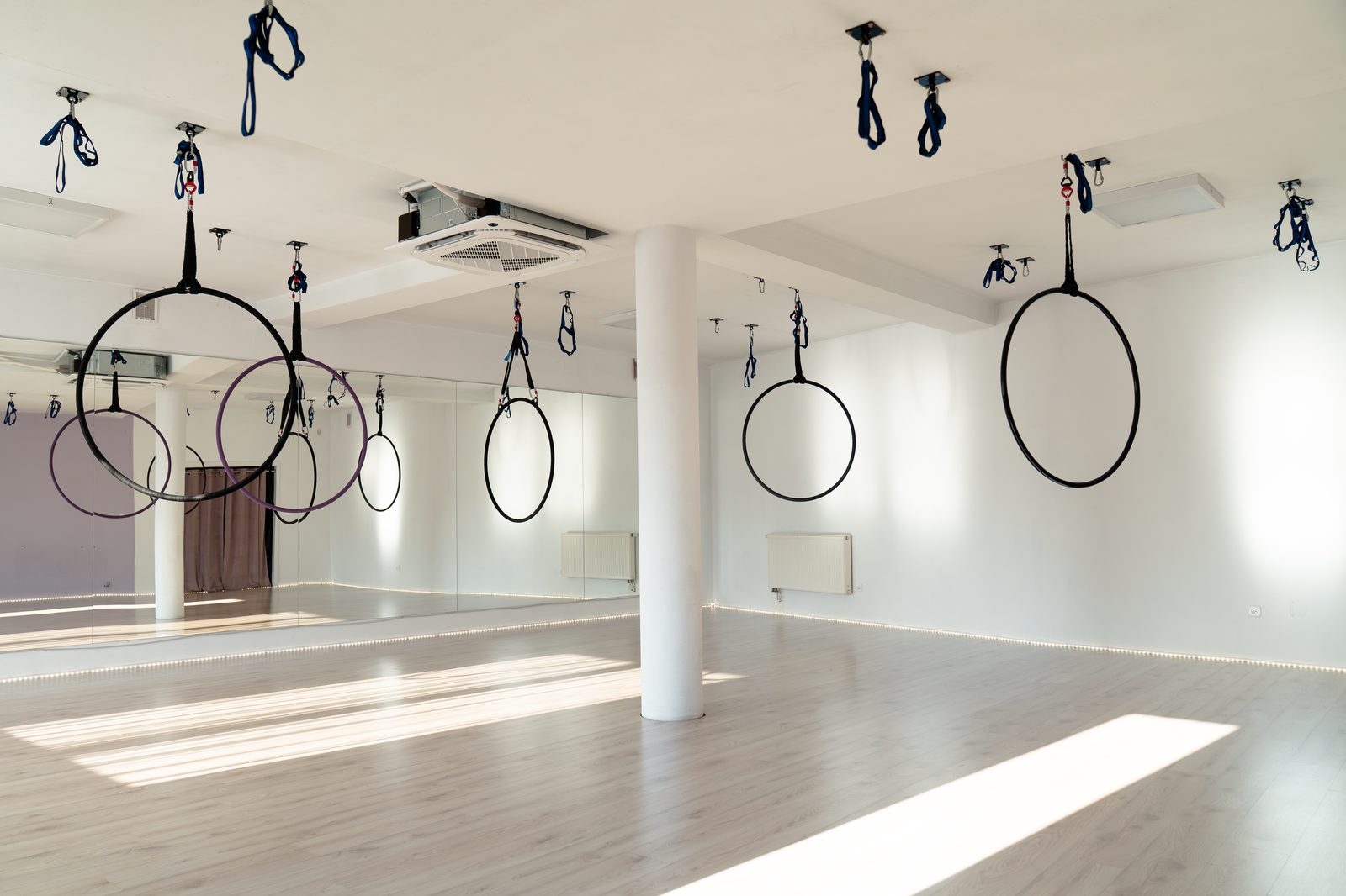 Przestrzeń zajęć grupowych w Zenith Studio